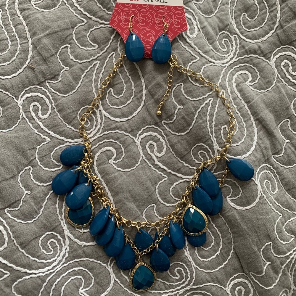 Layered Necklace & Earrings